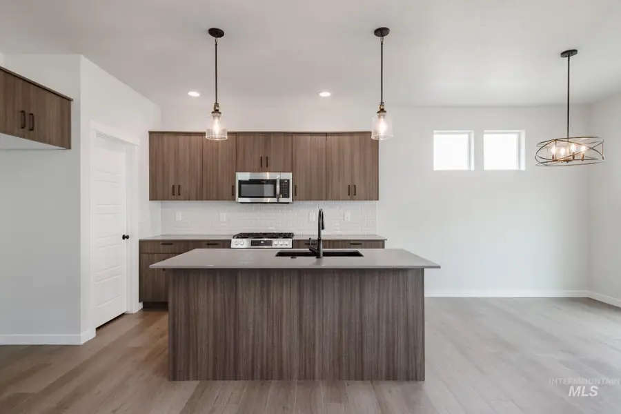 5046 S Amorita Ave, Meridian, ID 83642 - Image #2