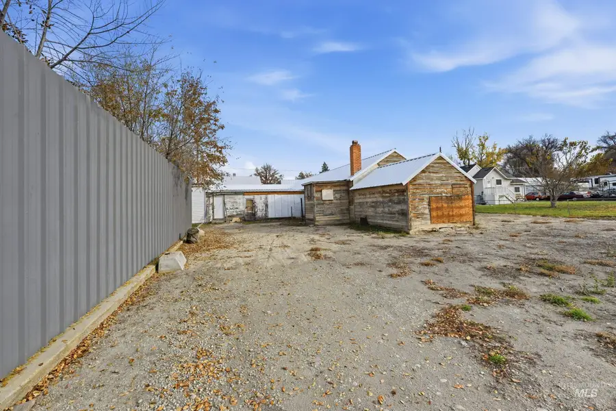 106 N 5th St, Parma, ID 83660 - Image #2