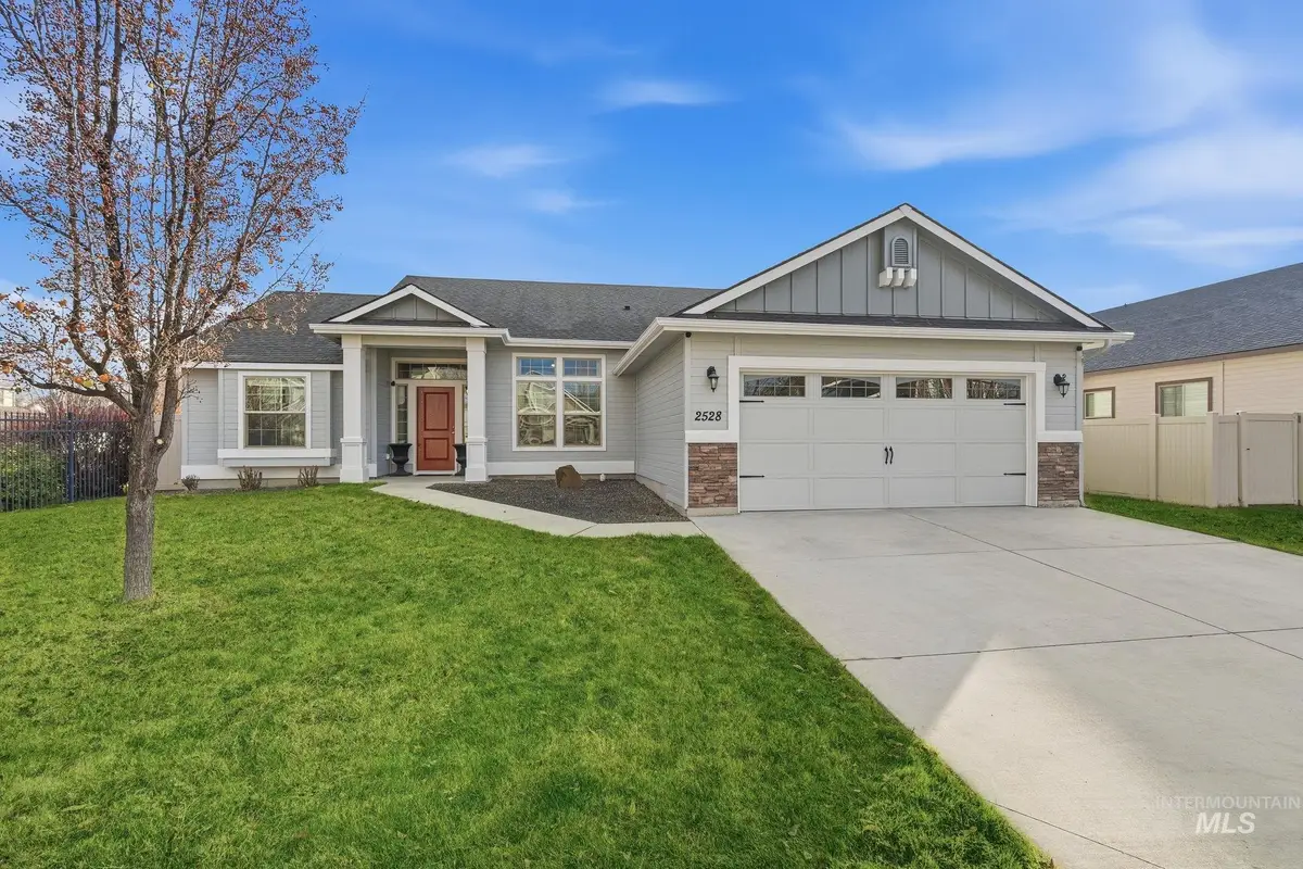 2528 S Garibaldi Ave, Meridian, ID 83642 - Image #1