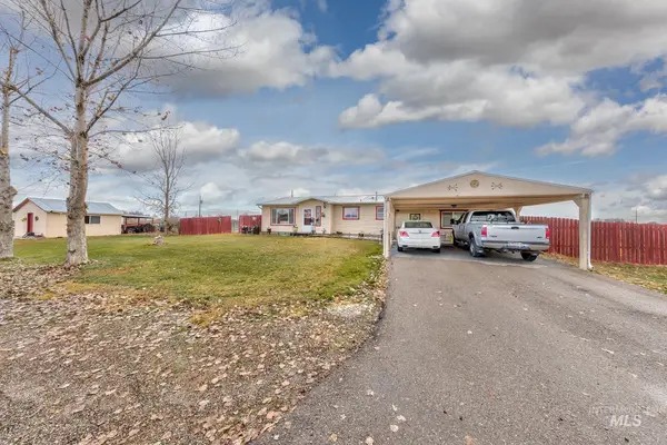 393 Tuttle Dr, Ontario, OR 97914