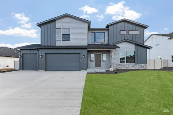 5459 W Yarnell St, Eagle, ID 83616