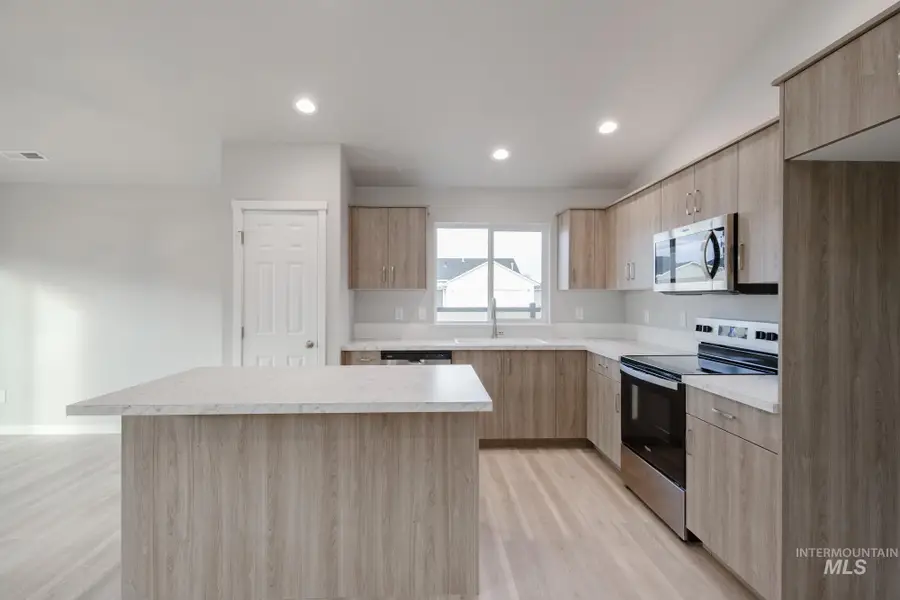 7265 S Menzingers Ave, Meridian, ID 83642 - Image #3