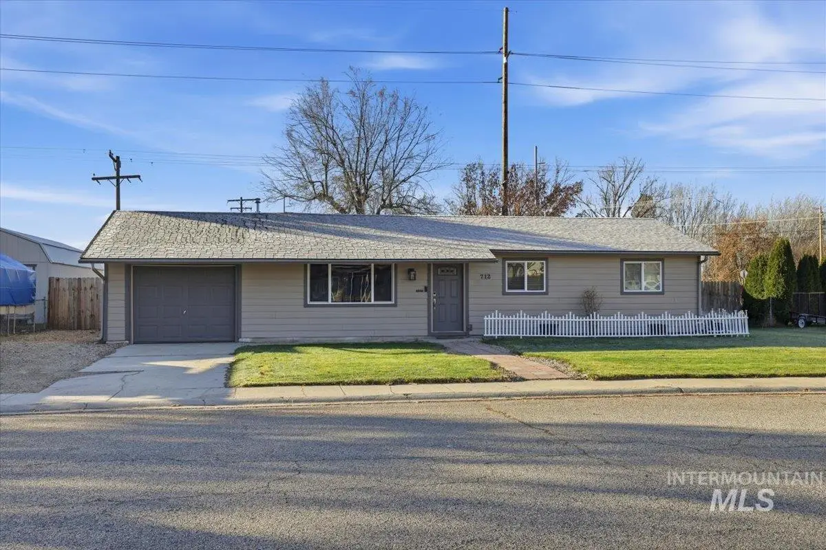 712 Harmon, Middleton, ID 83644 - Image #1