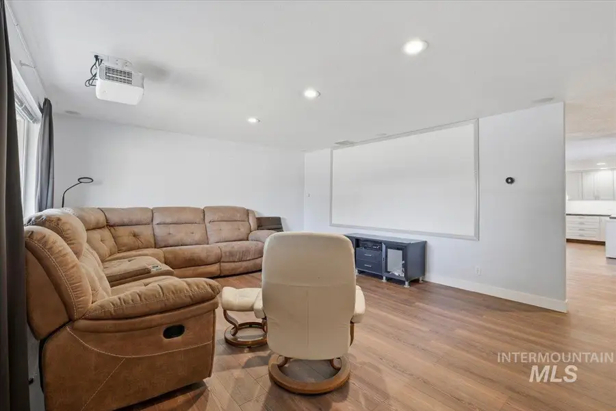 712 Harmon, Middleton, ID 83644 - Image #3