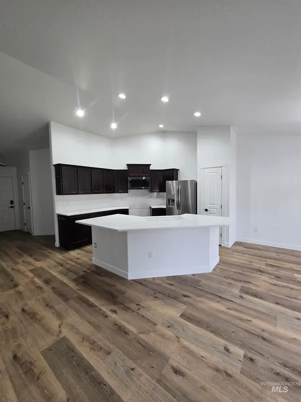 19359 Warbler Way, Caldwell, ID 83605