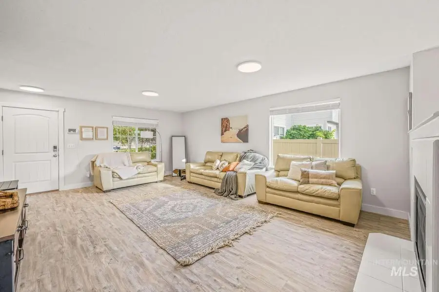 1591 Vinifera, Kuna, ID 83634 - Image #3