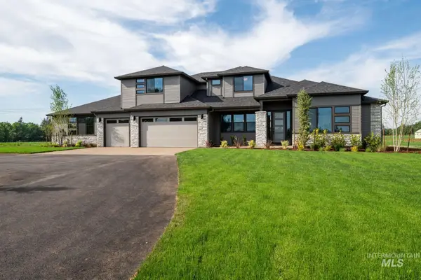 7623 W Flathead Lake Street, Eagle, ID 83616