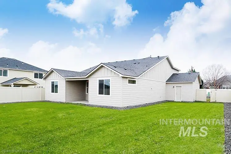 17380 N Sendoa Ave, Nampa, ID 83687 - Image #2
