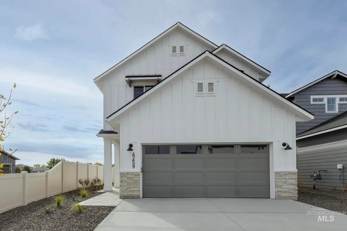 10530 W Teratai St, Star, ID 83669 - Image #1