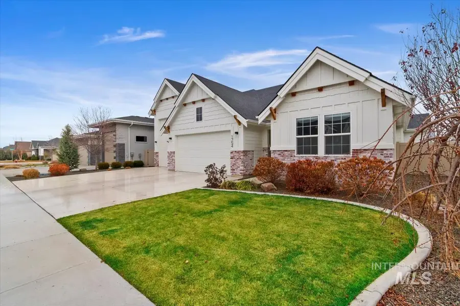 1754 N Peakhurt, Kuna, ID 83634 - Image #2