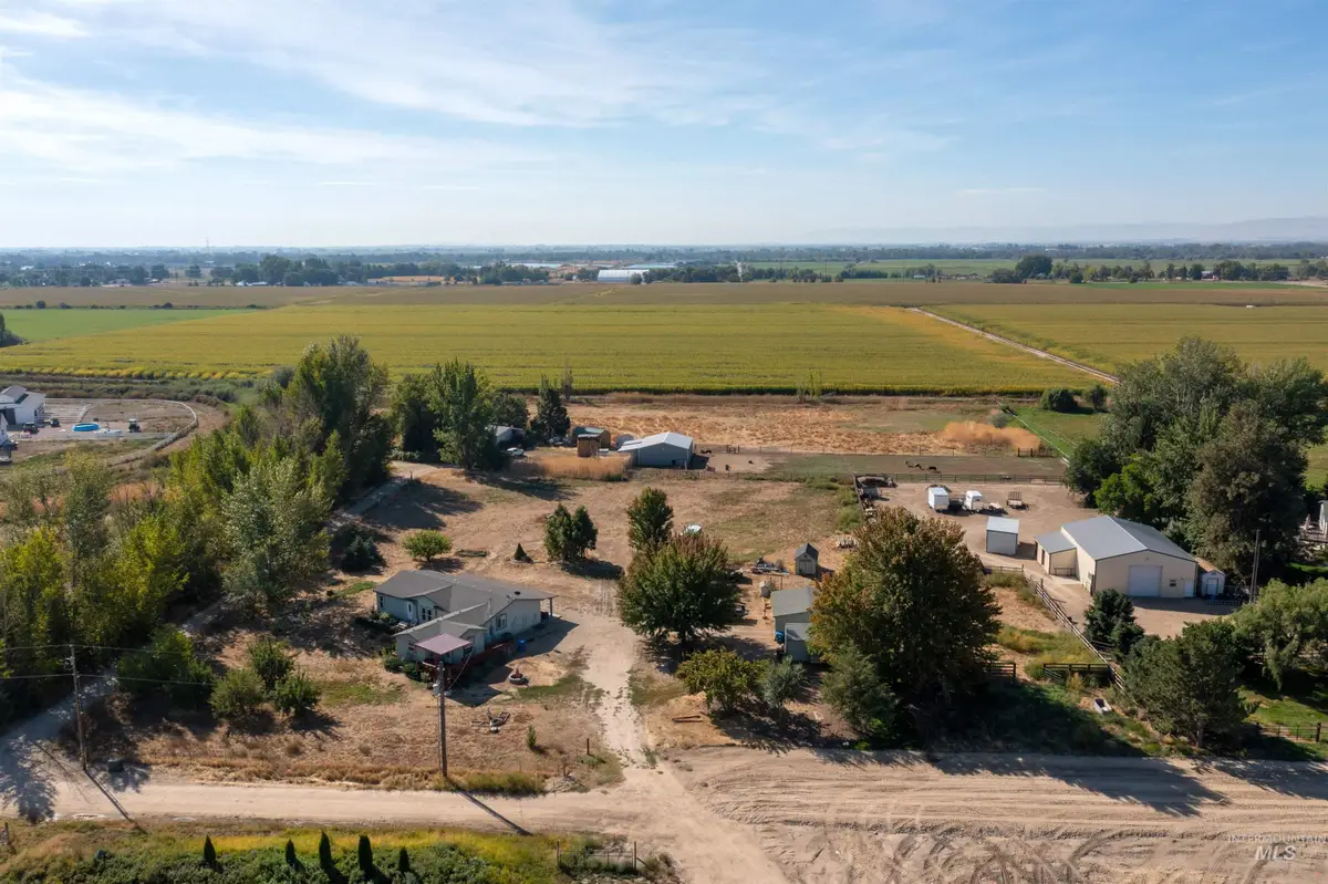 7687 Winter Horses Dr, Middleton, ID 83644 - Image #1