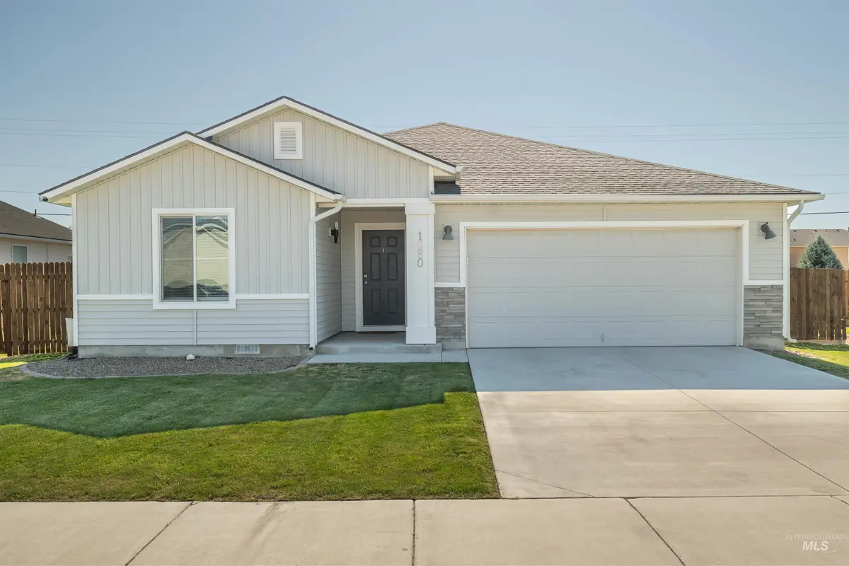 1680 SW Levant Way, Mountain Home, ID 83647 - Image #1