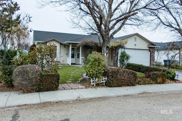 918 W Oakmont Ave, Nampa, ID 83686