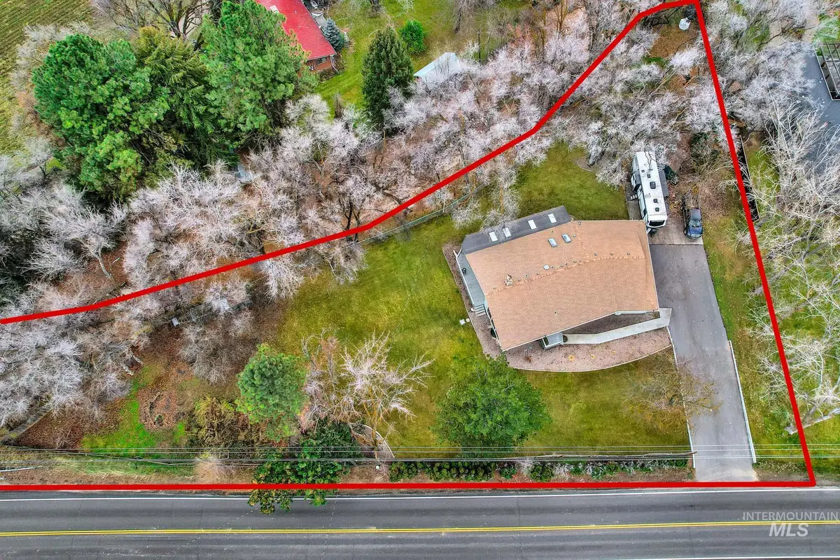 457 E Beacon Light Rd, Eagle, ID 83616 - Image #1