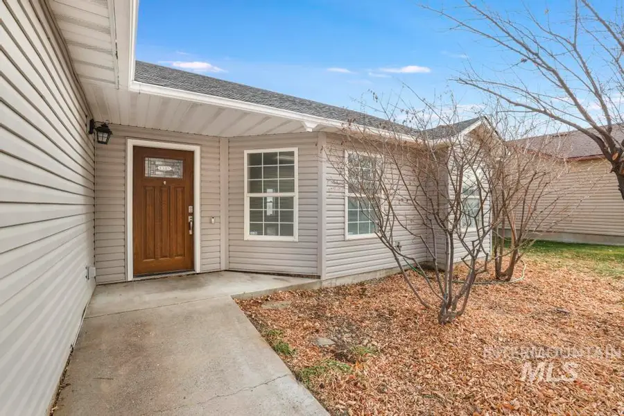 1343 Valencia St, Twin Falls, ID 83301 - Image #2