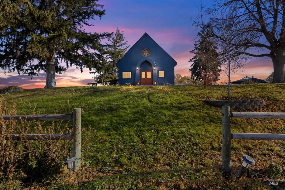 712 N 4th St, Parma, ID 83660 - Image #1