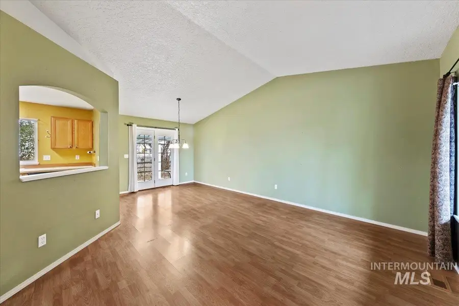 1516 W Bird Loop, Nampa, ID 83686 - Image #3