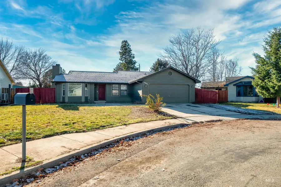 10801 W Excalibur St, Boise, ID 83713 - Image #2