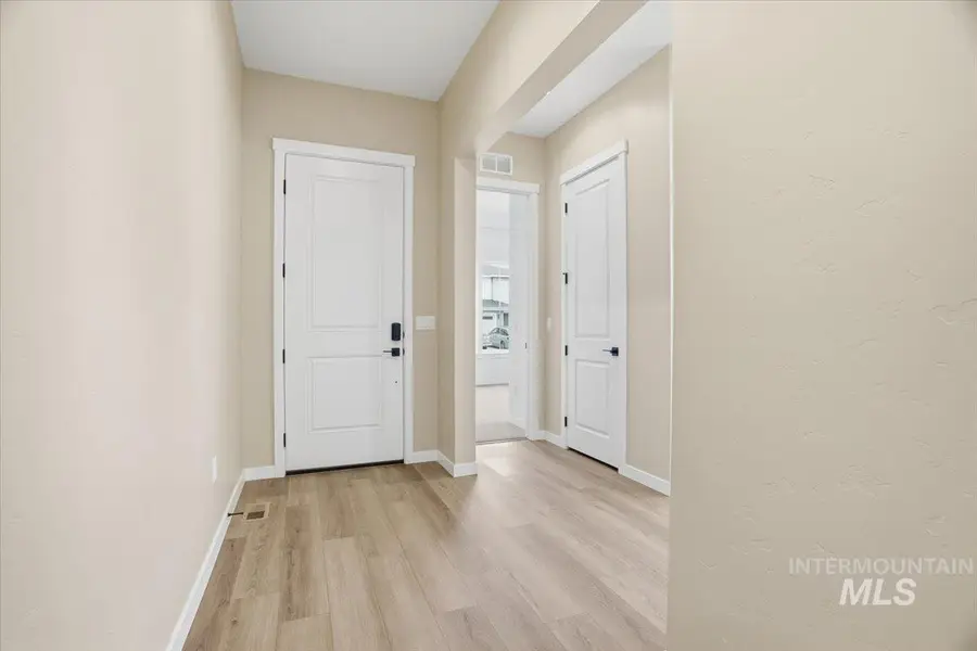 2295 N Ice Fire Ave, Star, ID 83669 - Image #3