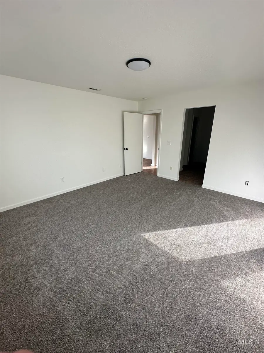 93 E Roselake, Middleton, ID 83644 - Image #3