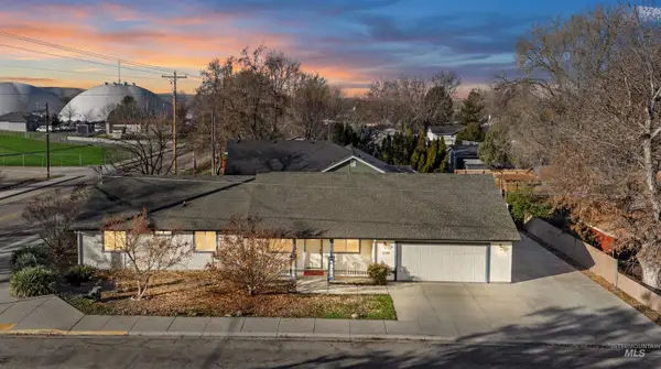 1119 Williams Rd, Emmett, ID 83617