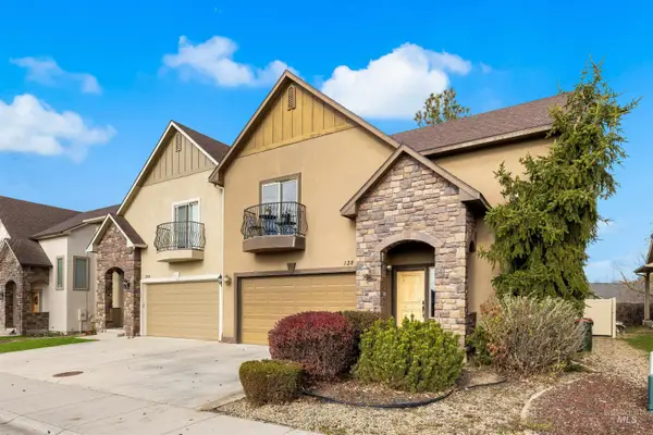 138 E Breinholt Avenue, Meridian, ID 83646