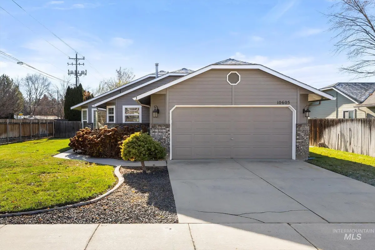 10605 W Goldenrod Ave, Boise, ID 83713 - Image #1