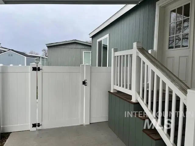 2401 S Owyhee St. #52 #52, Boise, ID 83705 - Image #3