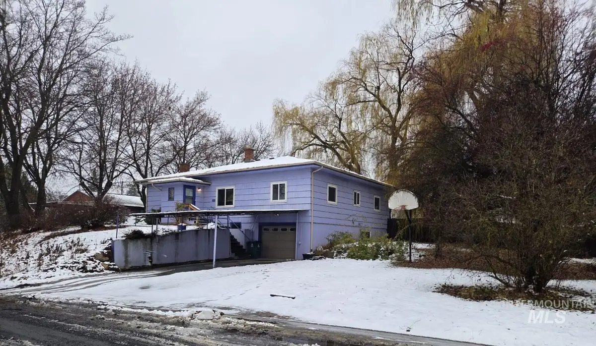 615 N Washington, Moscow, ID 83843 - Image #1