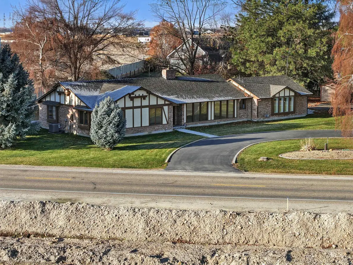 6283 Bud Lane, Star, ID 83669 - Image #1