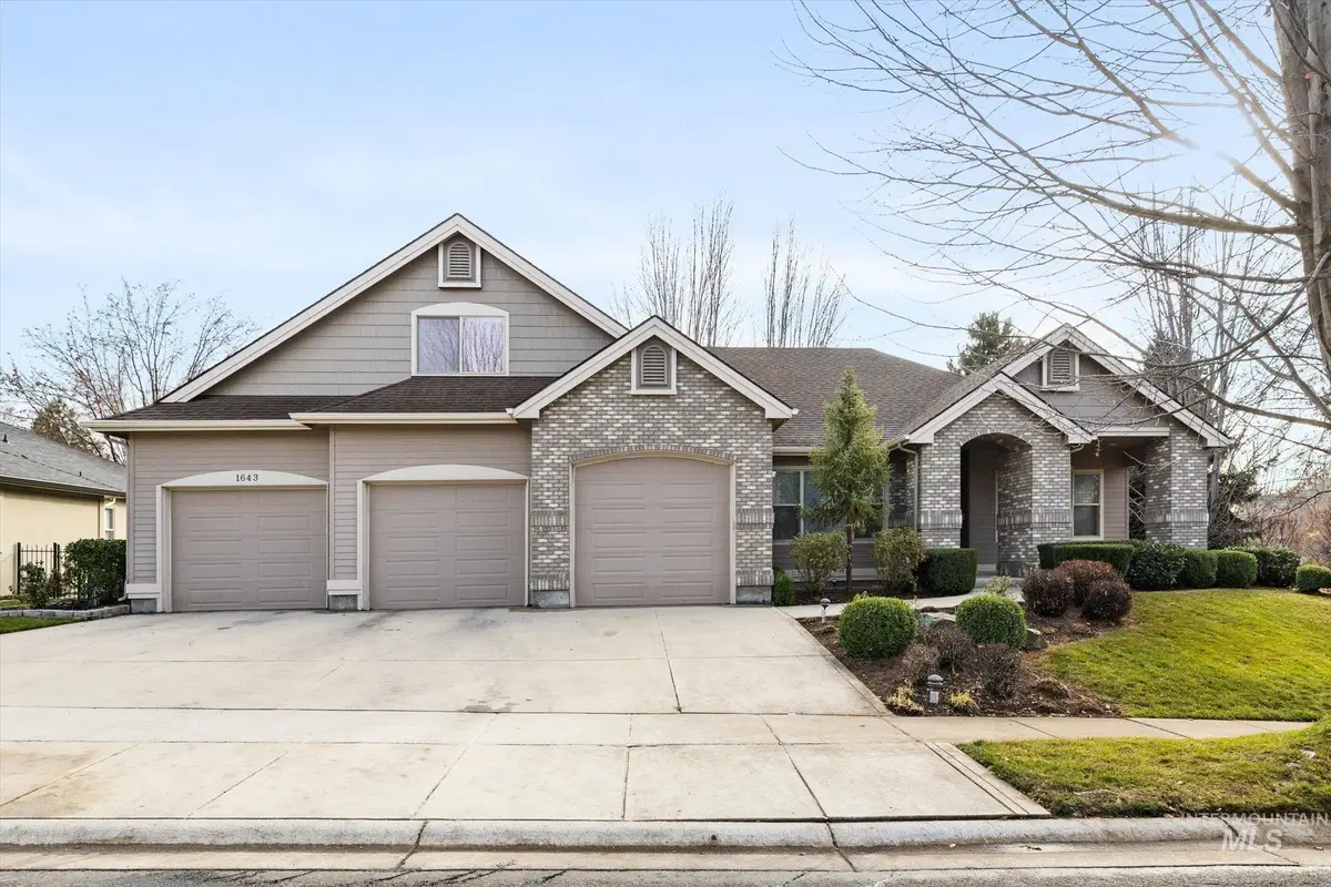 1643 N Watson Pl, Eagle, ID 83616 - Image #1