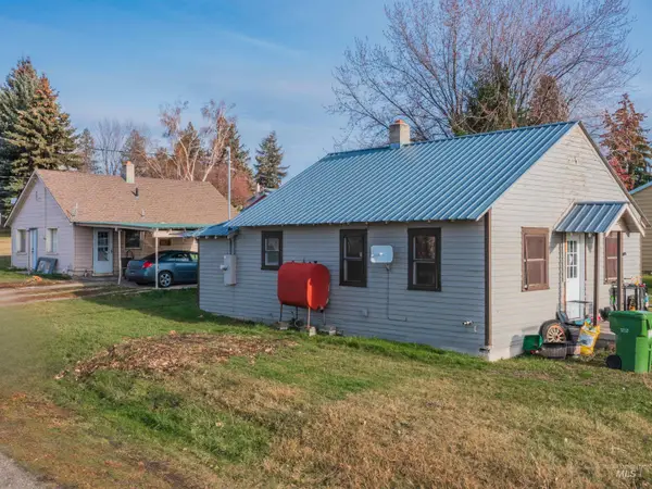 607 6th St., Craigmont, ID 83523