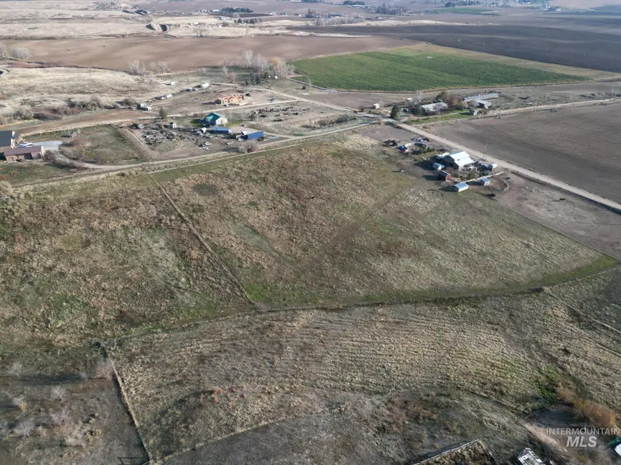 11752 Old Saw Mill Ln, Middleton, ID 83644 - Image #2