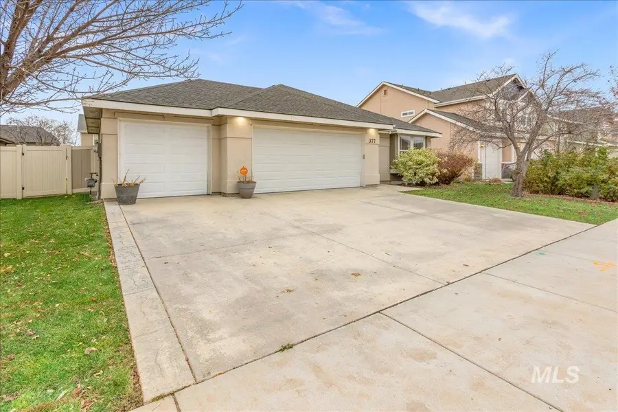 377 E Havasu Falls St, Meridian, ID 83646 - Image #3