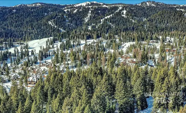 2153 Lydia Drive, Donnelly, ID 83615