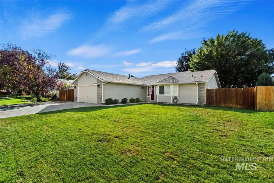 2905 W Elk Stream St, Meridian, ID 83646 - Image #3