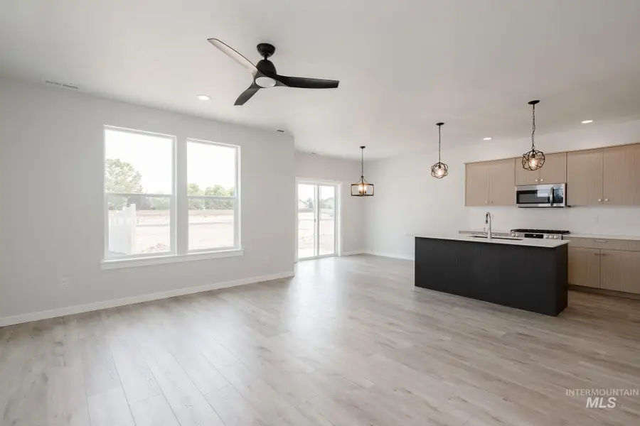 10574 W Teratai St, Star, ID 83669 - Image #3