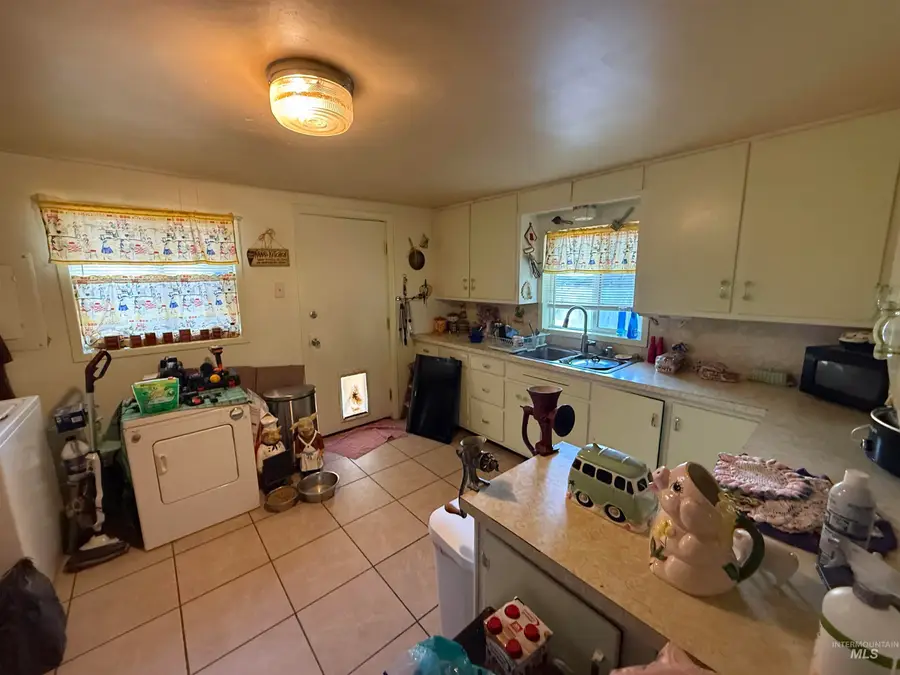 308 2nd Ave E, Jerome, ID 83338 - Image #3