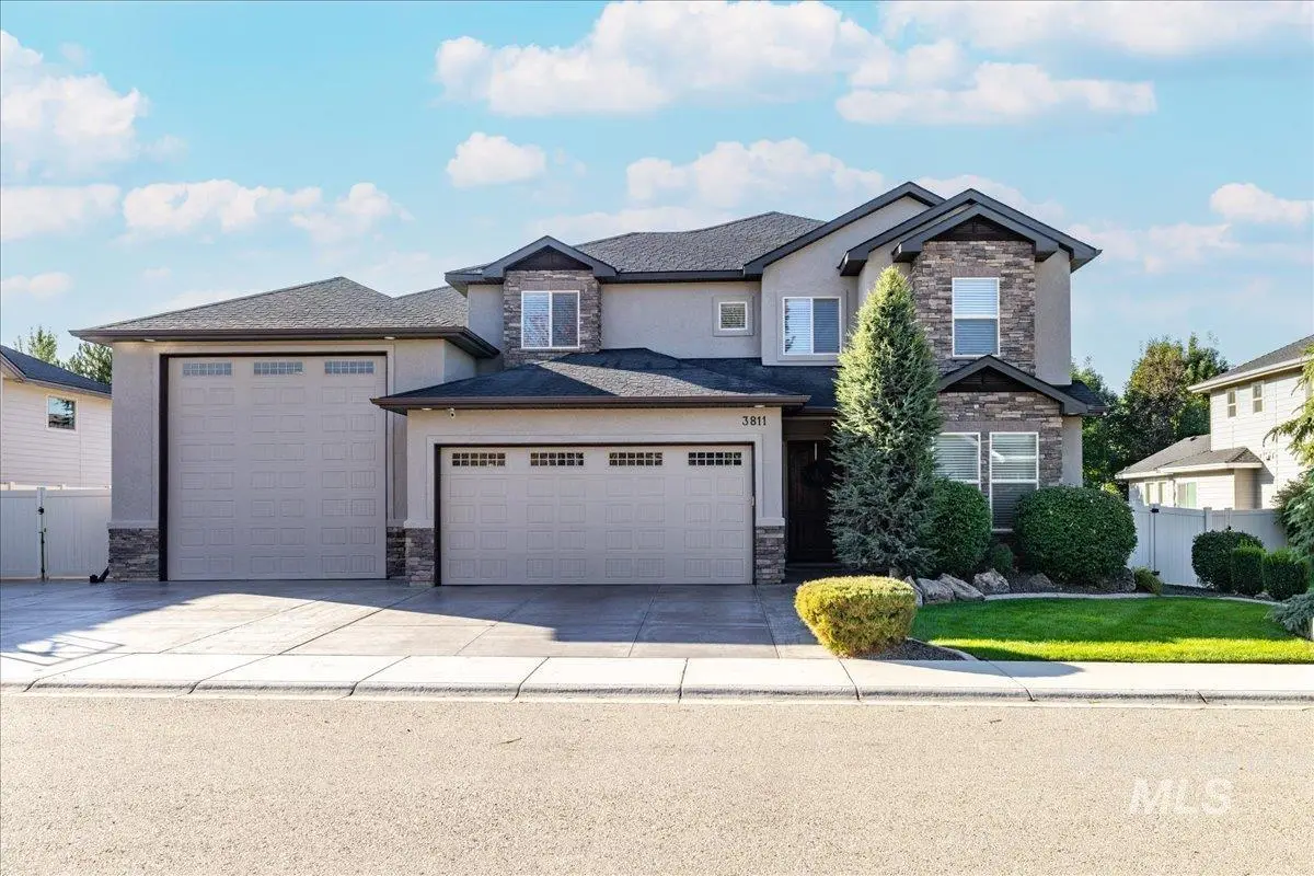 3811 E Darlington Dr, Meridian, ID 83642 - Image #1