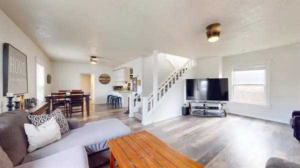 124 8th Avenue N, Buhl, ID 83316