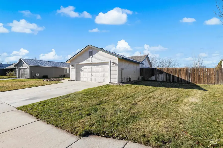 4735 S Rawhide Ave, Boise, ID 83709 - Image #3