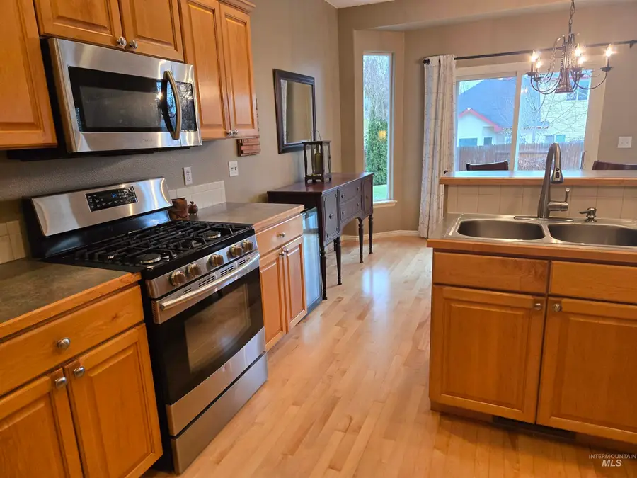 9868 W Geronimo Street, Boise, ID 83709 - Image #3