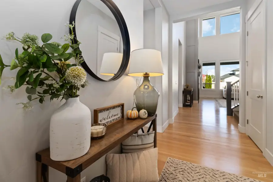 2416 E Lachlan St, Meridian, ID 83642 - Image #2