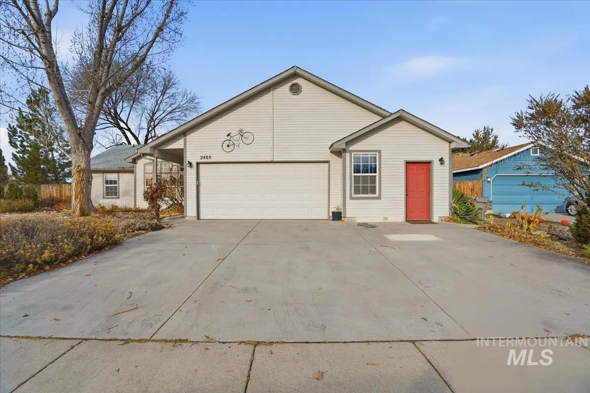 2488 E E Tiger Lily Dr, Boise, ID 83716 - Image #1