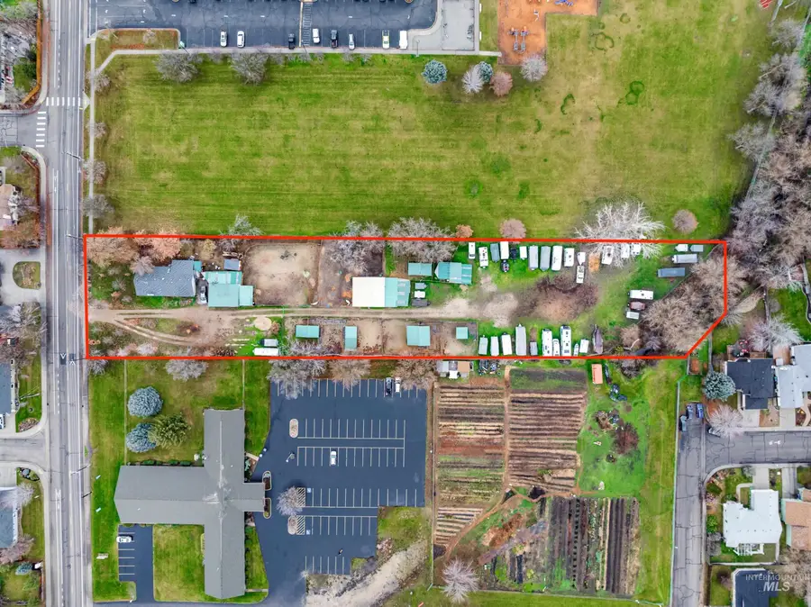 5603 W Castle Drive, Boise, ID 83703 - Image #2