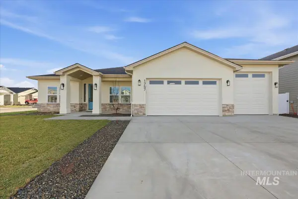 1757 Kayak Rd, Emmett, ID 83617