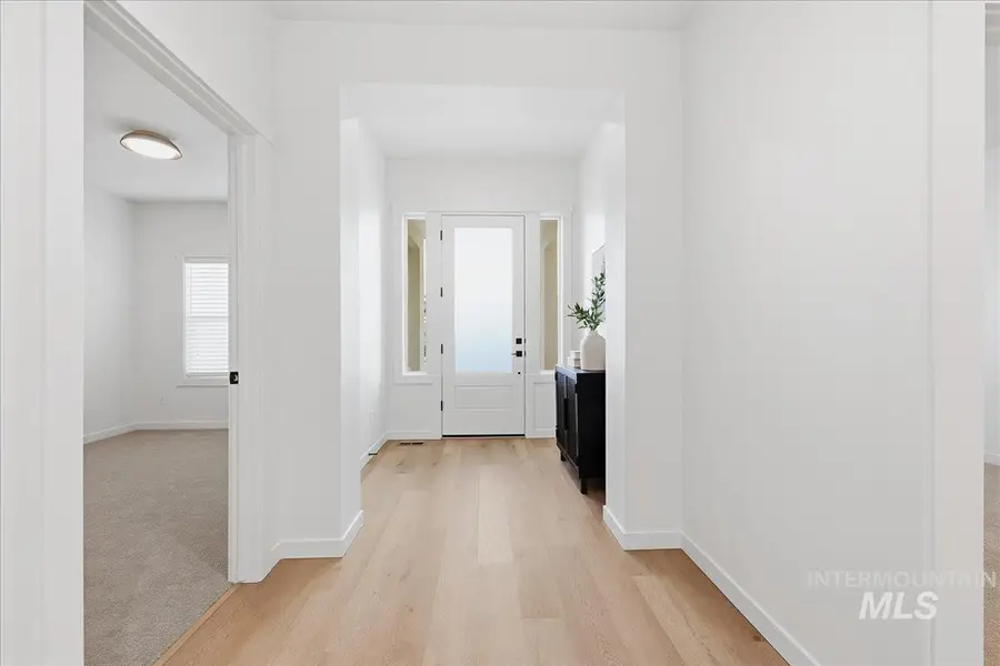 1757 Kayak Rd, Emmett, ID 83617 - Image #2