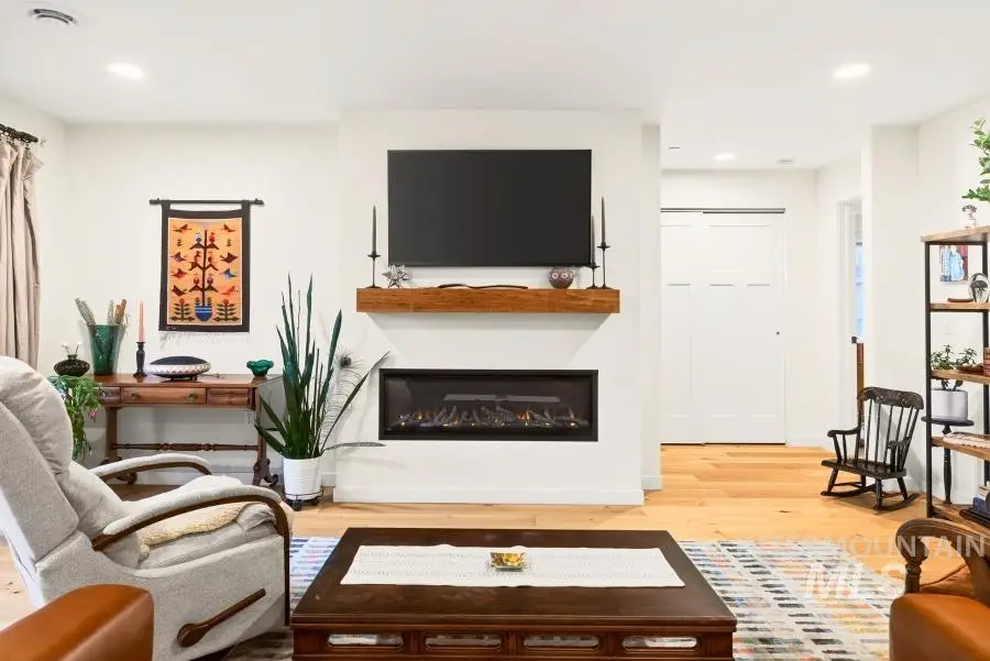 103 N Almon #203 #203, Moscow, ID 83843 - Image #1