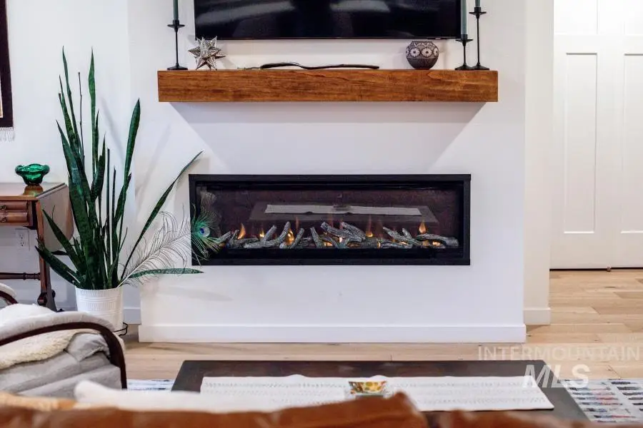 103 N Almon #203 #203, Moscow, ID 83843 - Image #2