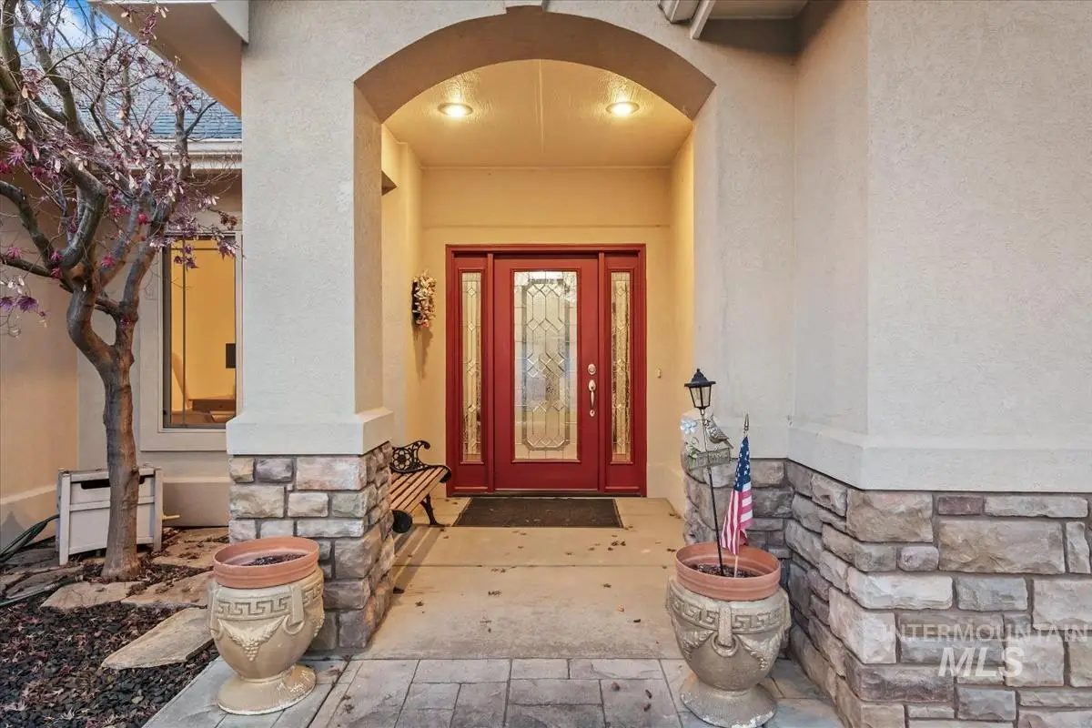 2308 E Chimere Dr, Meridian, ID 83646 - #1